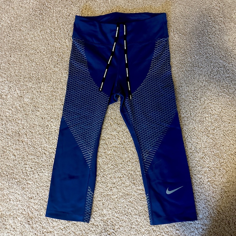 Nike Zonal Strength 3/4 length pants